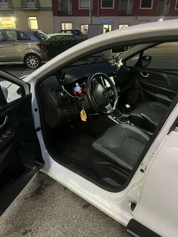 Usata Renault Clio IV Life 75 CV (55 kW) 2017 Berlina