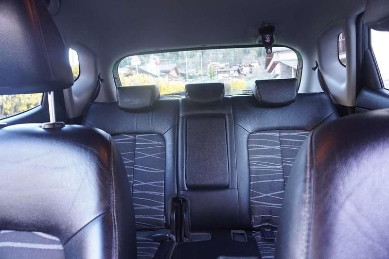 Usata Kia Venga Active 90 CV (66 kW) 2016 Grigio Utilitaria