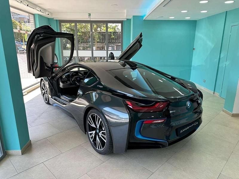 Nero Usata 2019 BMW i8 Coupé | 84.900 € (Buon prezzo) - Immagine 1/4
