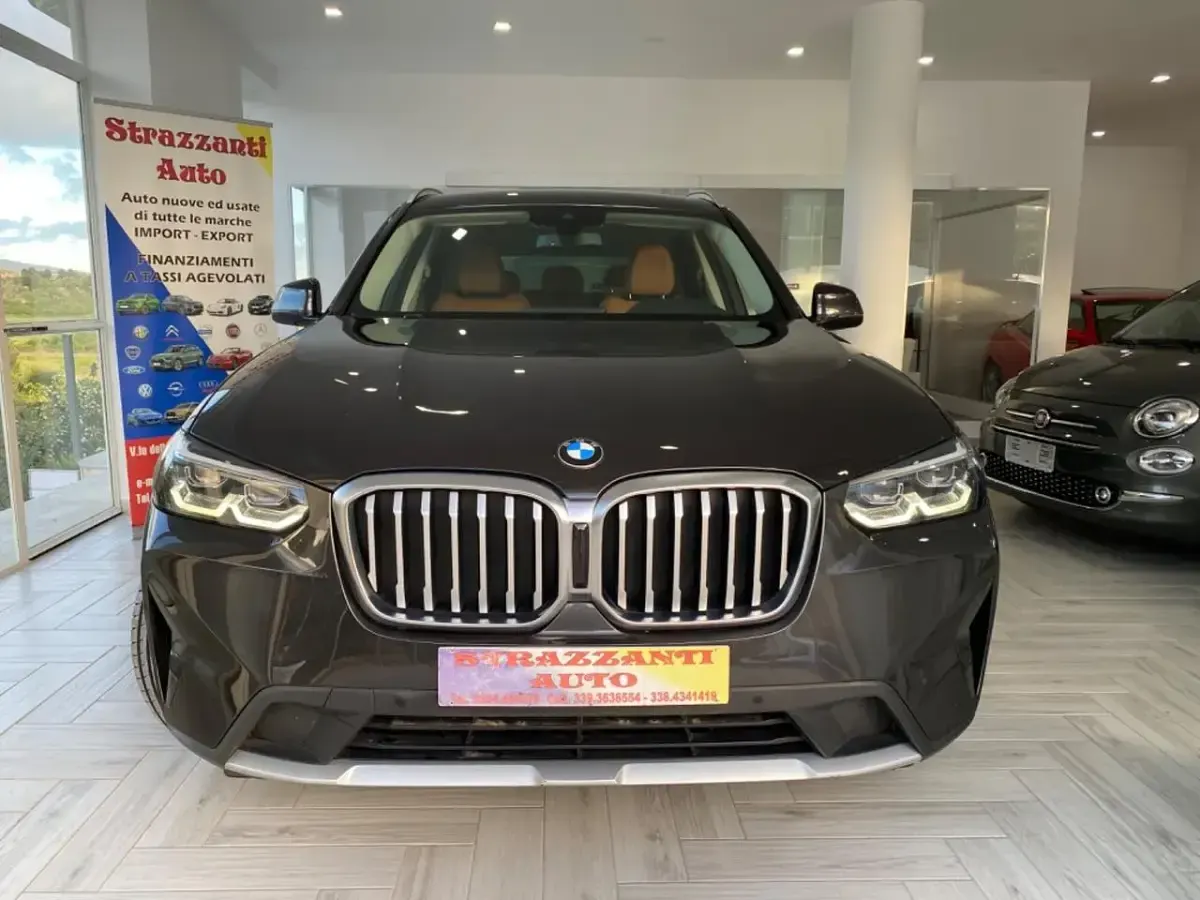 Usata BMW X3 Luxury Line 150 CV (110 kW) 2023 Grigio SUV