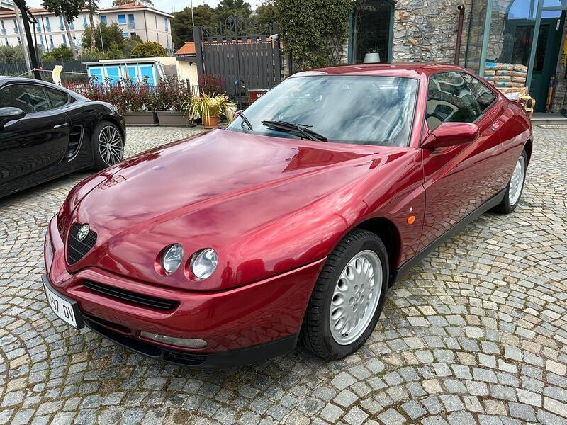 Usato 1996 Alfa Romeo GTV 2.0 Benzin 201 CV (16.000 €)