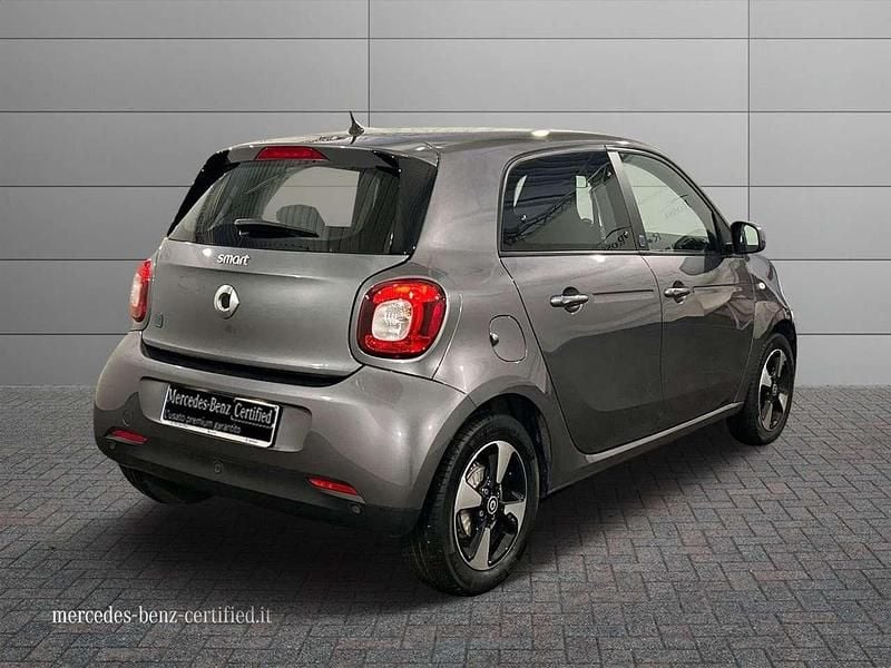 Usata Smart ForFour Electric Drive Passion 41 kW (56 CV) 2020 Grigio medio metallizzato Berlina