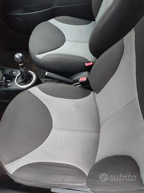 Usata Citroën C3 Pluriel 73 CV (53 kW) 2006 Blu Cabrio