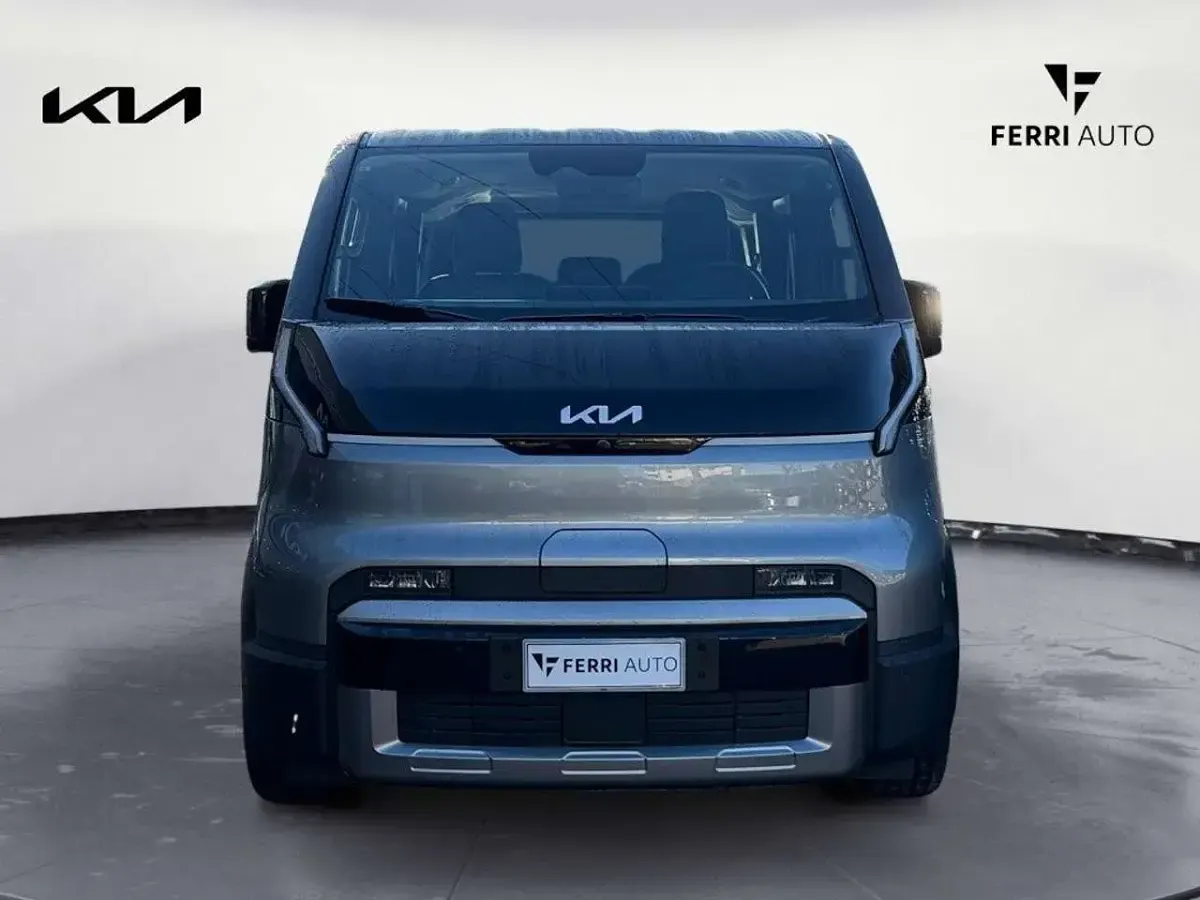 Nuova Kia PV5 Earth 39 kW (54 CV) 2026 Argento Monovolume