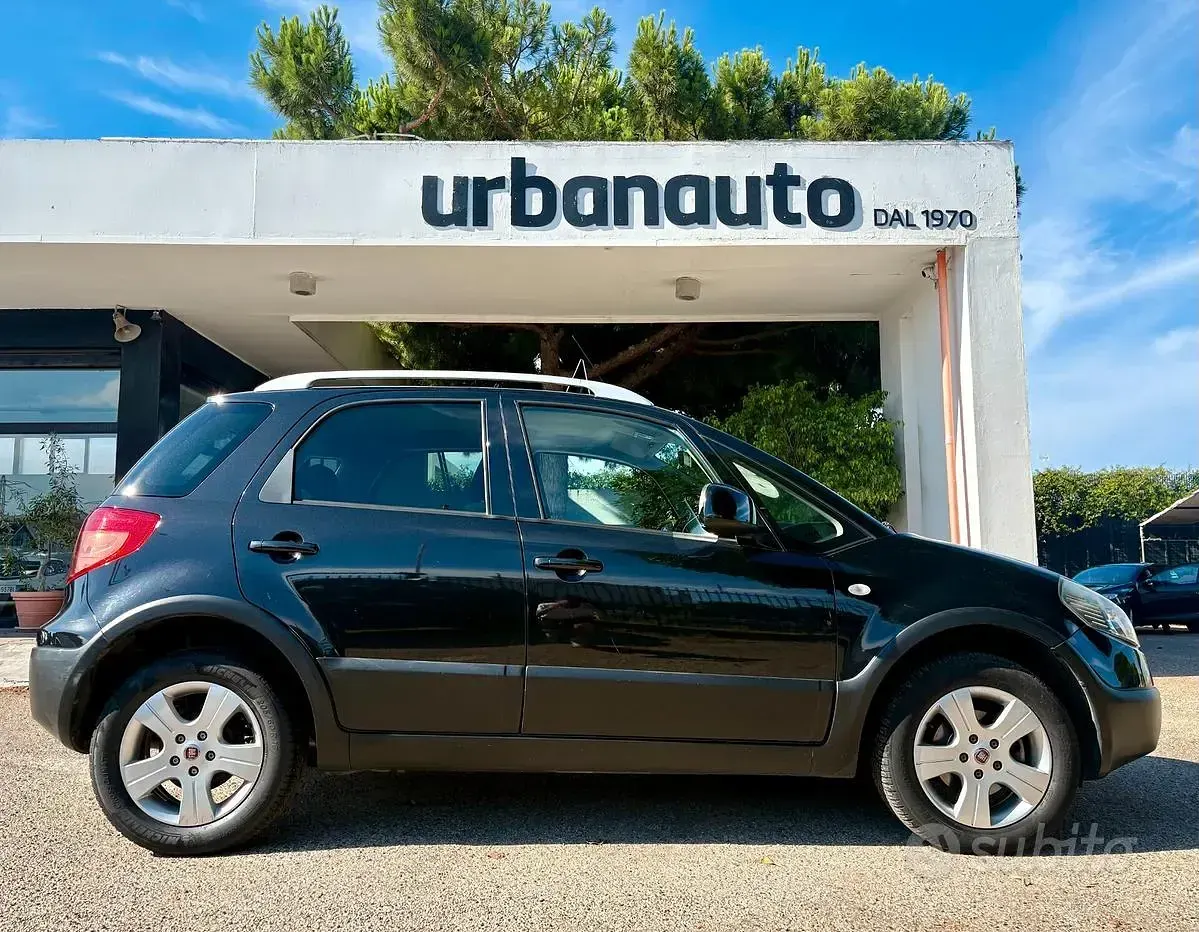Usata Fiat Sedici Emotion 120 CV (88 kW) 2008 Nero SUV