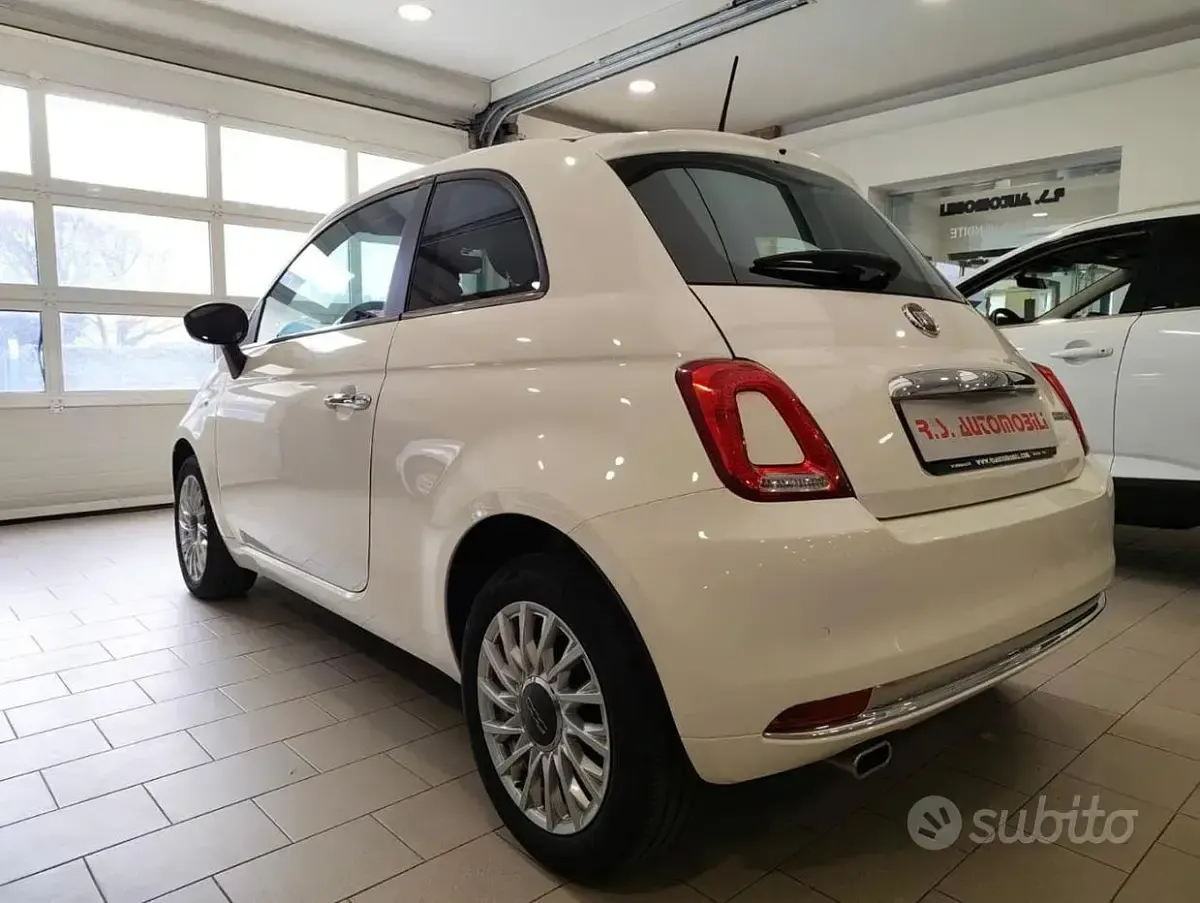 Usata Fiat 500 Dolcevita 69 CV (50 kW) 2024 Bianco Utilitaria