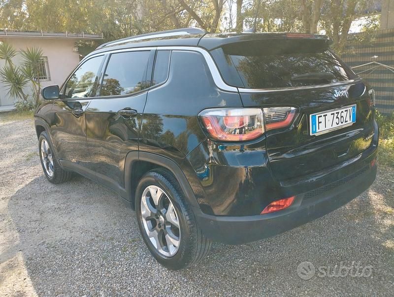 Usata Jeep Compass Limited 140 CV (102 kW) 2019 Nero SUV