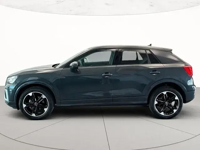 Usata Audi Q2 Advanced Plus 116 CV (85 kW) 2025 Grigio manhattan metallizzato SUV