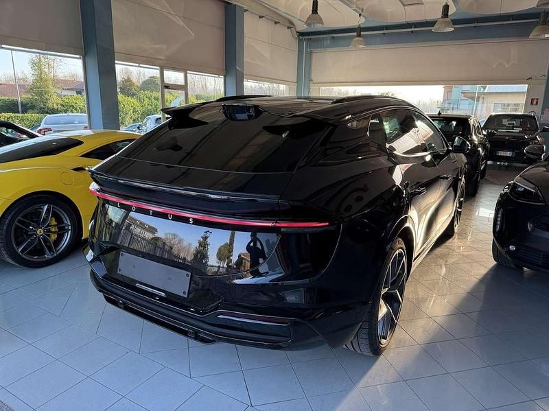 Nuova Lotus Eletre 330 kW (450 CV) 2026 Nero SUV