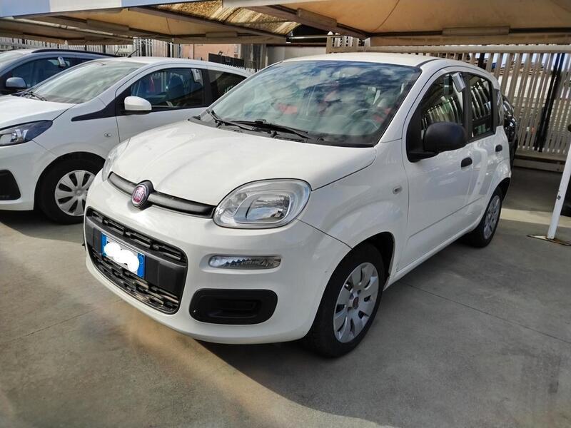 Usato 2012 Fiat Panda 1.2 Benzin 69 CV (5.750 €)