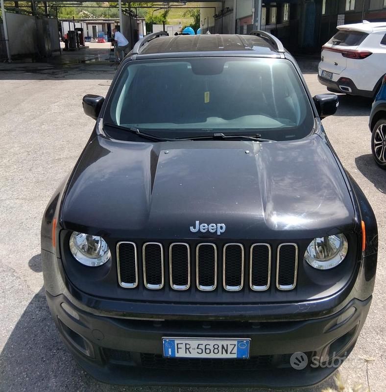 Nero Usata 2017 Jeep Renegade SUV | 13.000 € (Molto cara) - Immagine 1/4