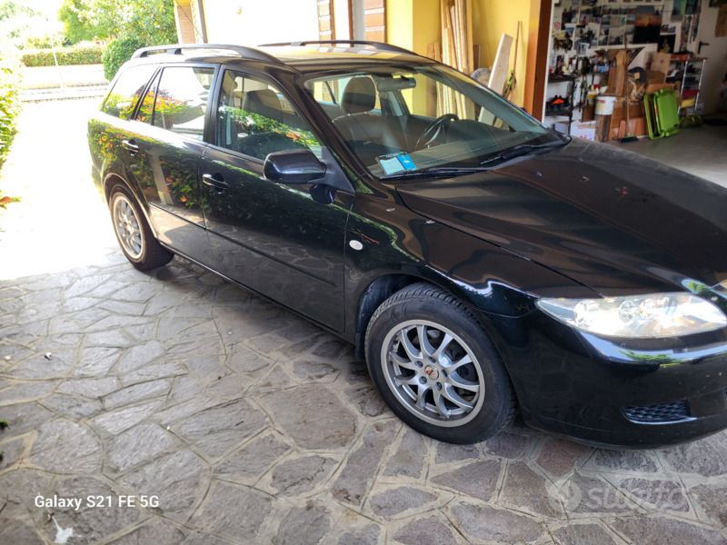 Nero Usata 2005 Mazda 6 Inclusive Station wagon | 3800 € (Molto cara) - Immagine 1/4