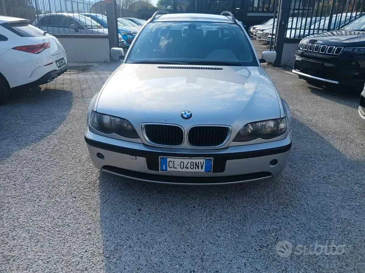 Usata BMW 320 150 CV (110 kW) 2004 Grigio Station wagon
