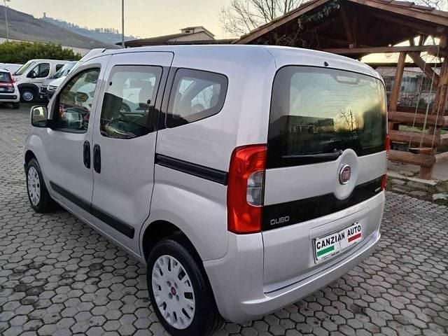 Käytetty Fiat Qubo Trekking 75 HP (55 kW) 2015 Harmaa Tila-auto