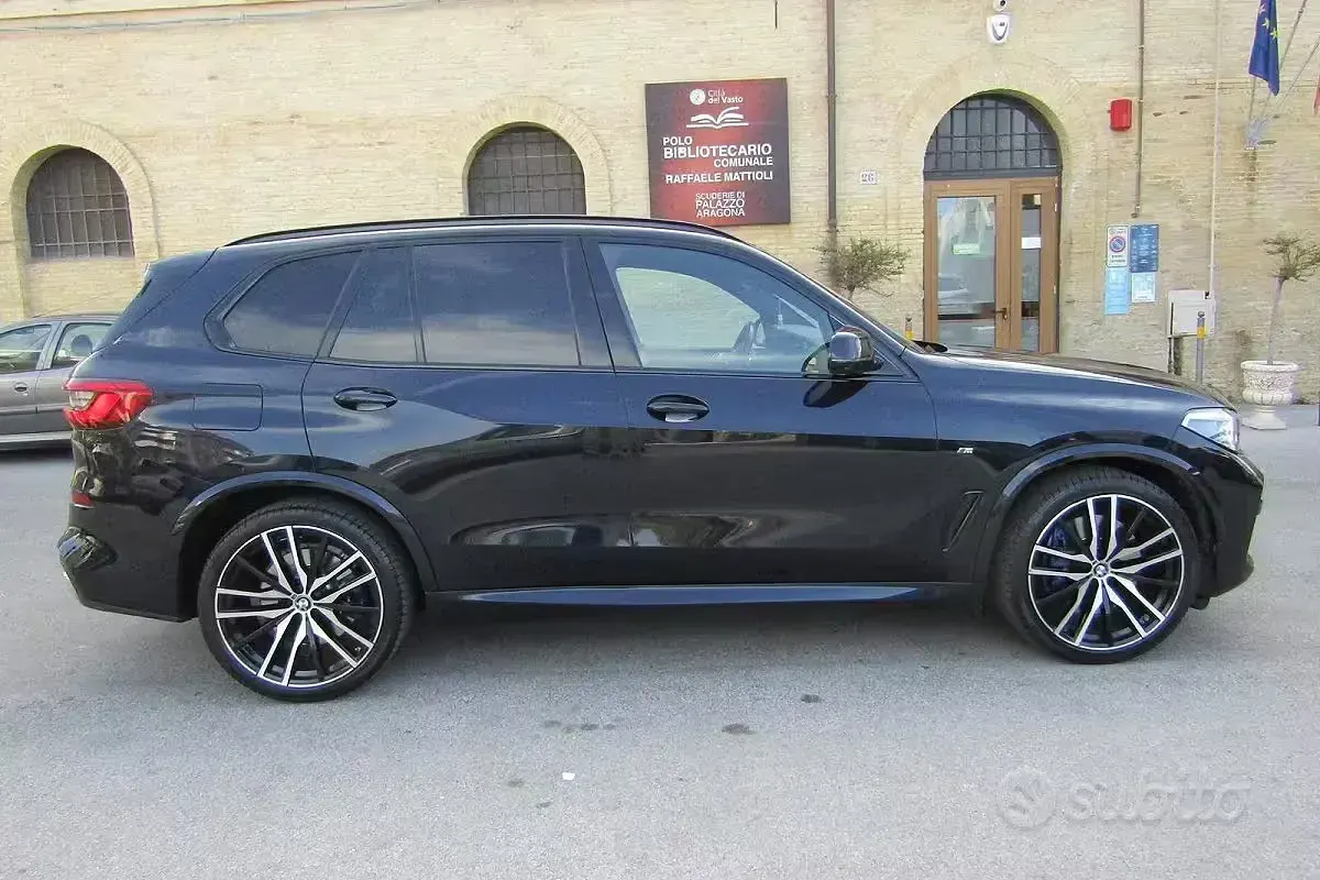 Usata BMW X5 M Sport 265 CV (194 kW) 2018 Bluazzurro SUV