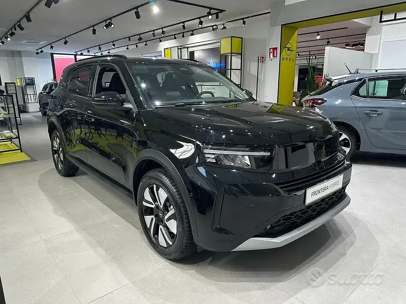 Nuova Opel Frontera 136 CV (100 kW) 2026 Nero SUV