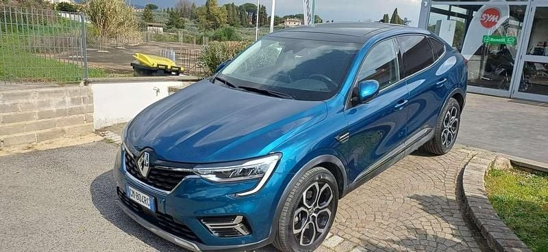 Usata Renault Arkana Techno 94 CV (69 kW) 2023 Blu zanzibar SUV