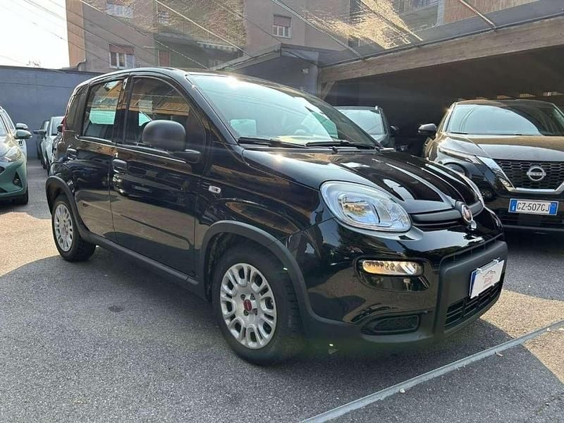 Usata Fiat Panda 70 CV (51 kW) 2024 Nero Utilitaria