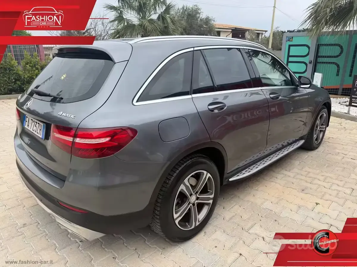 Usata Mercedes GLC220 170 CV (125 kW) 2015 Grigio SUV