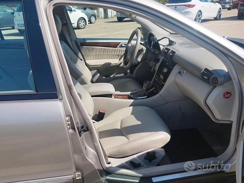 Usata Mercedes C200 116 CV (85 kW) 2002 Station wagon