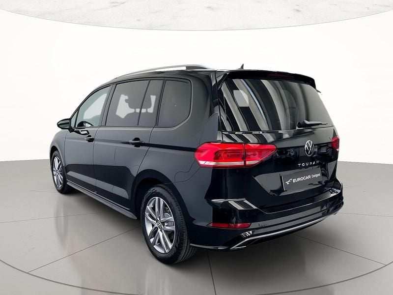 Nuova VW Touran Business 150 CV (110 kW) 2026 Grenadill black metallizzato Monovolume