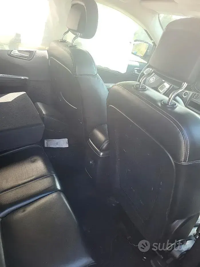 Usata Fiat Freemont 140 CV (102 kW) 2011 Nero SUV