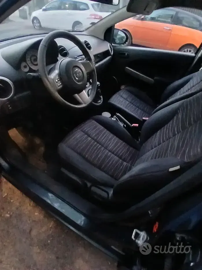 Usata Mazda 2 75 CV (55 kW) 2007 Utilitaria