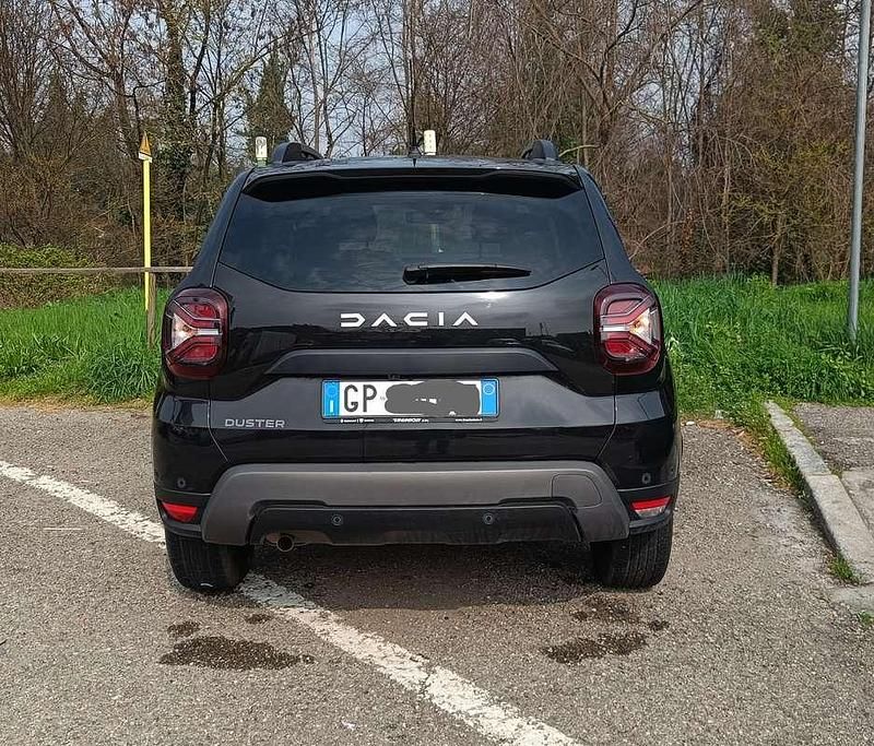 Usata Dacia Duster Journey 101 CV (74 kW) 2023 Nero SUV