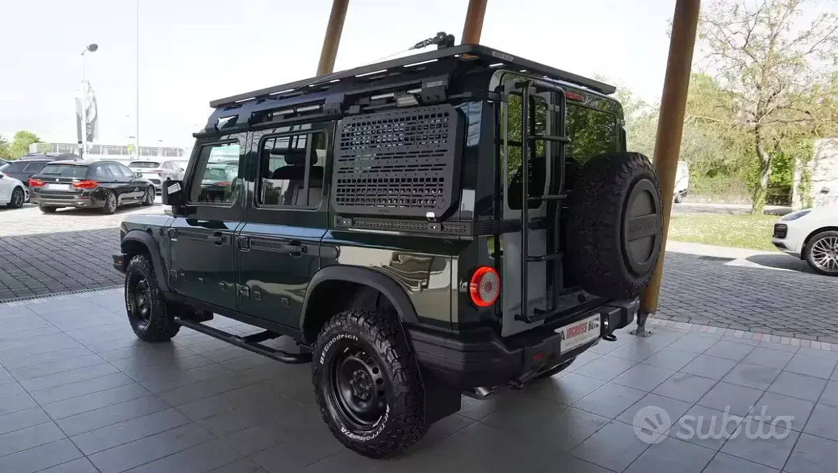 Usata Ineos Grenadier 249 CV (183 kW) 2023 Verde Berlina