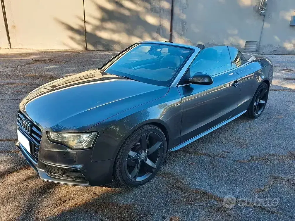 Usata Audi A5 Cabriolet S-Line 177 CV (130 kW) 2014 Grigio Cabrio