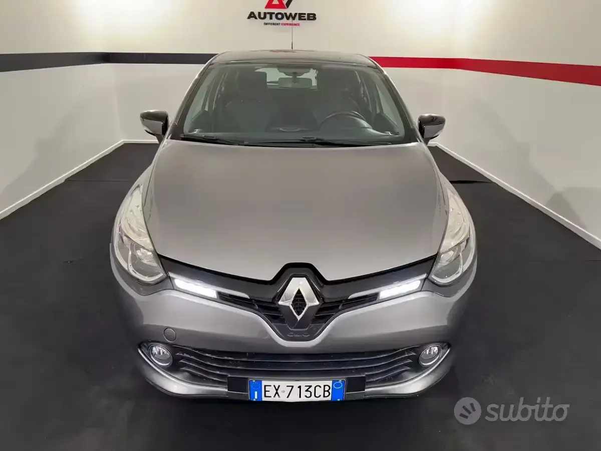 Usata Renault Clio IV 73 CV (53 kW) 2014 Grigio Berlina