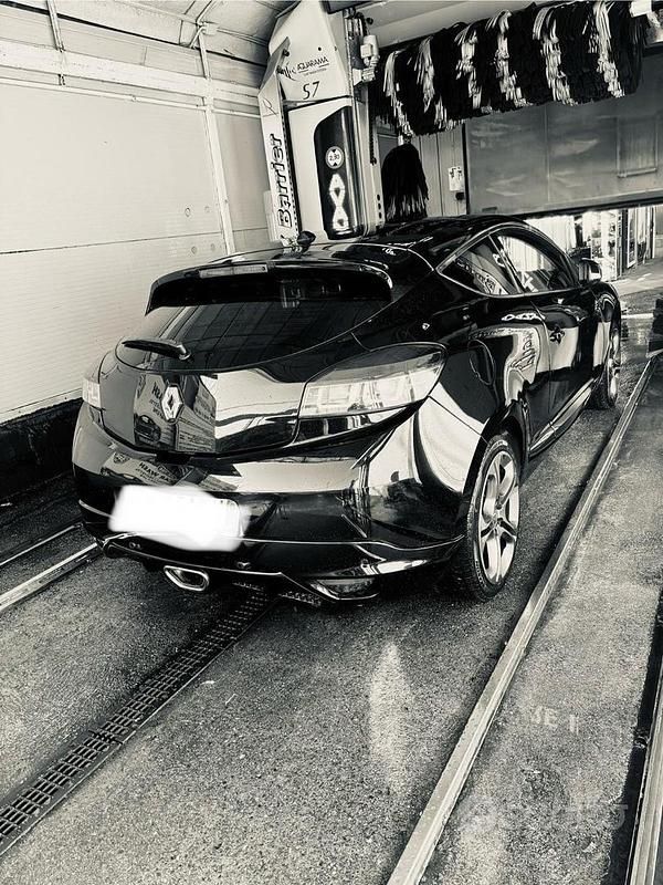 Usata Renault Mégane Coupé 160 CV (117 kW) 2012 Nero Coupé