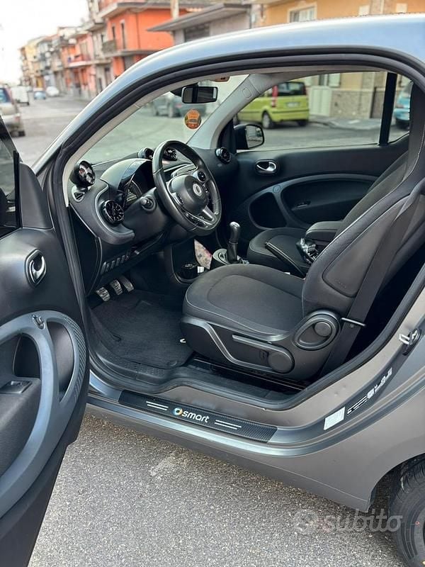 Usata Smart ForTwo Coupé 71 CV (52 kW) 2017 Nero Coupé