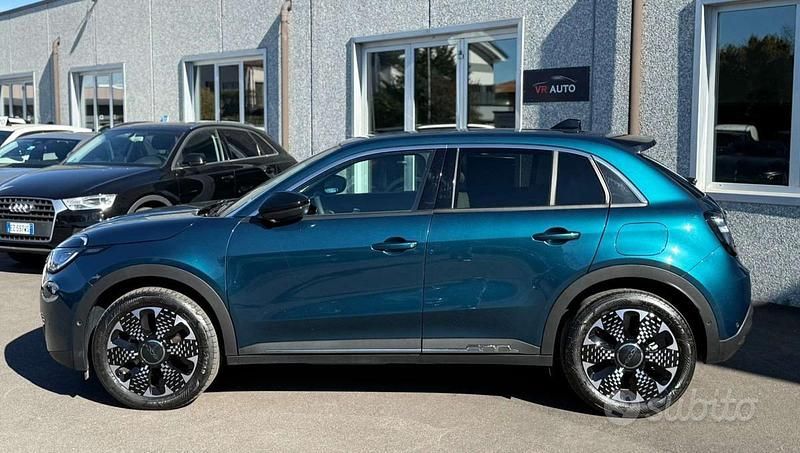 Usata Fiat 600 La Prima 110 CV (80 kW) 2025 Verde SUV