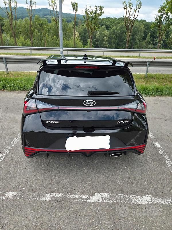 Usata Hyundai i20 Turbo 204 CV (150 kW) 2023 Nero Utilitaria