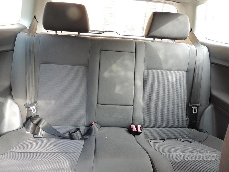 Usata VW Polo Comfortline 75 CV (55 kW) 2003 Grigio Berlina