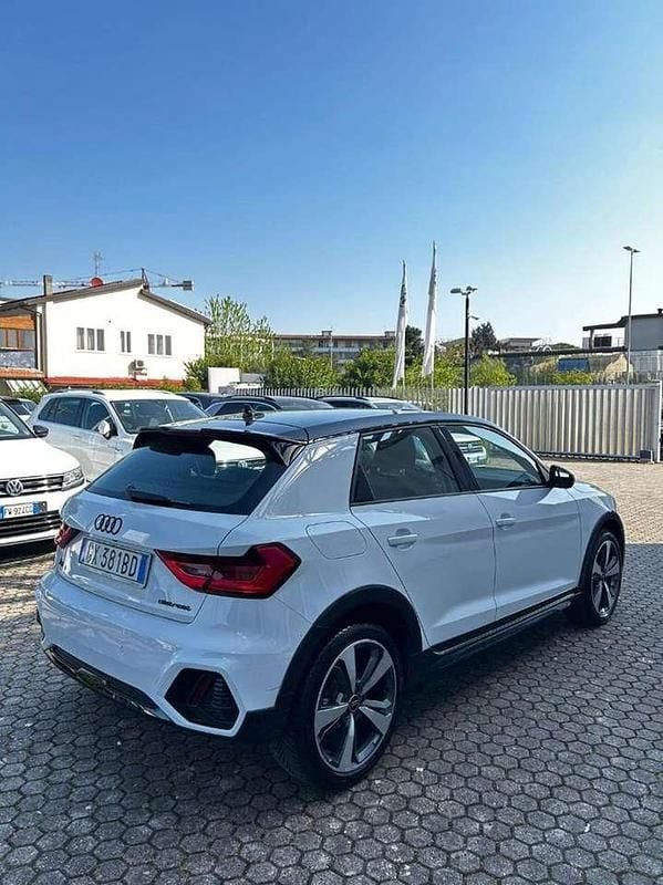 Usata Audi A1 Ambiente 150 CV (110 kW) 2024 Bianco SUV
