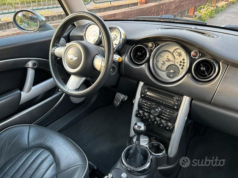 Usata Mini John Cooper Works 170 CV (125 kW) 2006 Utilitaria