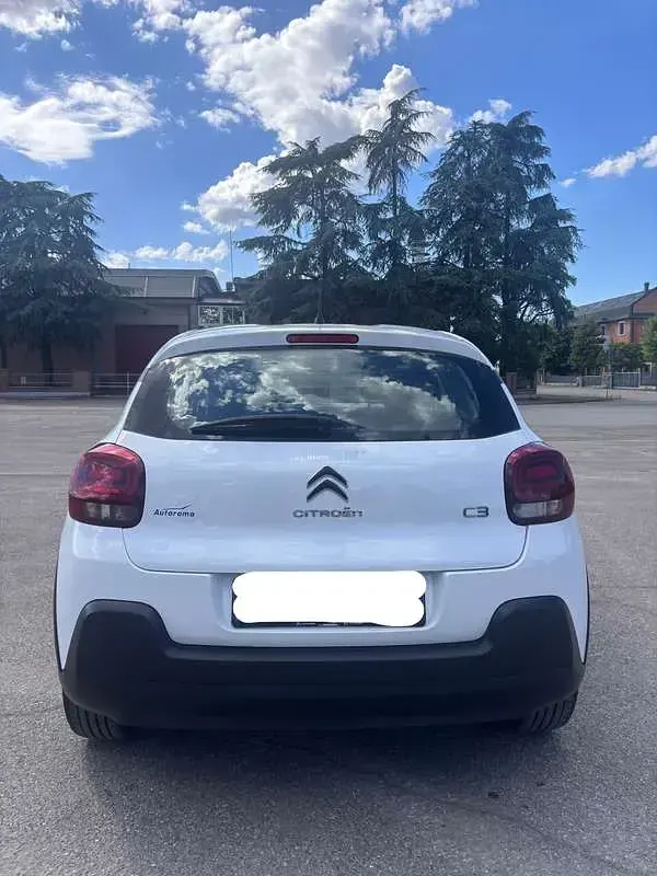 Usata Citroën C3 83 CV (61 kW) 2023 Bianco Utilitaria