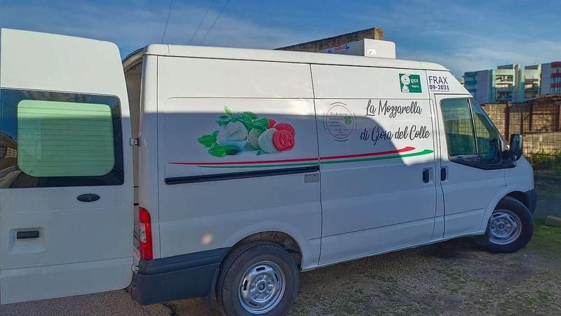 Usata Ford Transit 118 CV (86 kW) 2010 Bianco Furgone