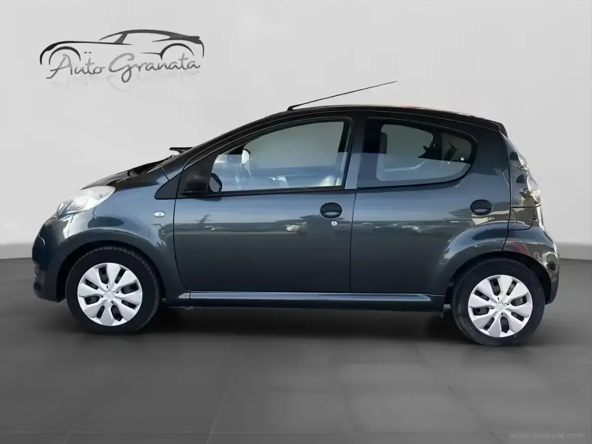 Usata Citroën C1 68 CV (50 kW) 2011 Gray Utilitaria