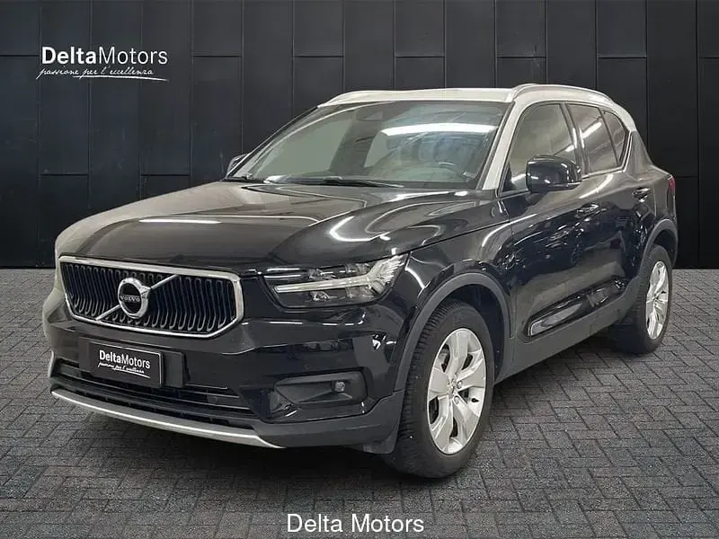 Usata Volvo XC40 Momentum 190 CV (139 kW) 2018 SUV