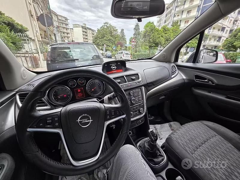 Usata Opel Mokka Cosmo 140 CV (102 kW) 2015 Nero SUV