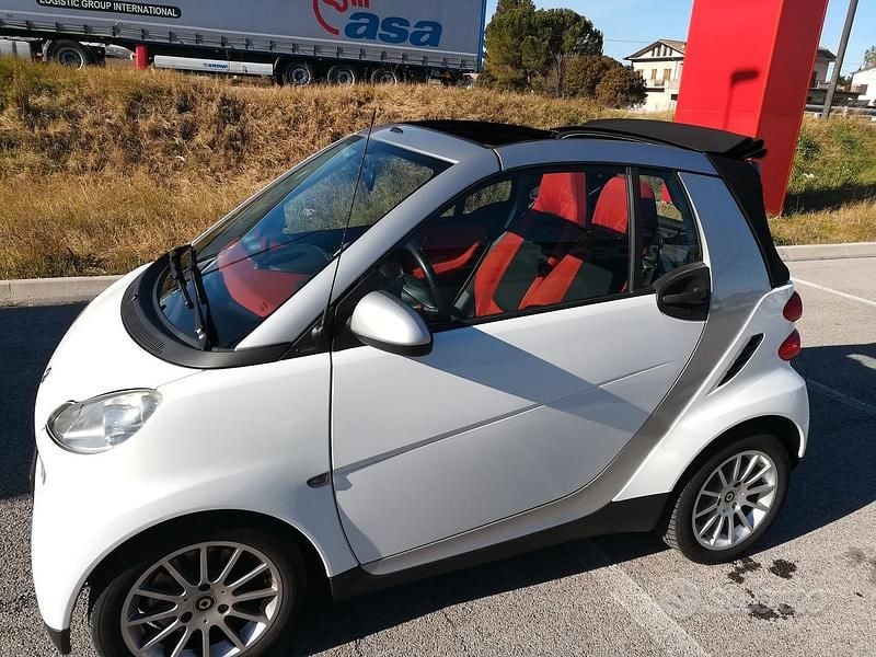 Bianco Usata 2007 Smart ForTwo Cabrio Pure Cabrio | 4100 € (Buon prezzo) - Immagine 1/4