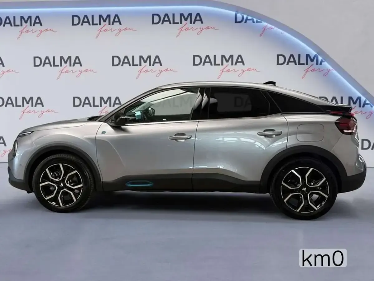 Nuova Citroën e-C4 Shine 100 kW (136 CV) 2025 Steel grey Berlina
