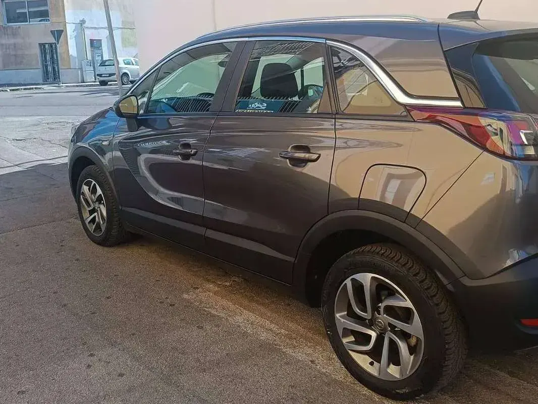 Usata Opel Crossland X S 102 CV (75 kW) 2019 SUV