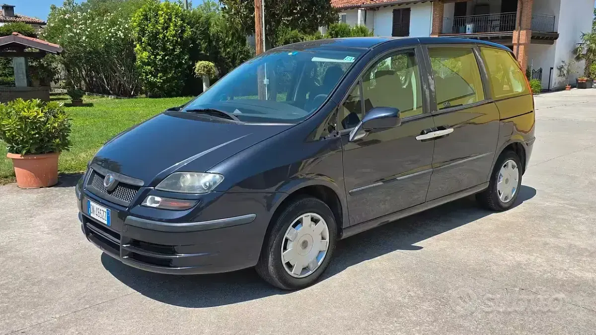 Usata Fiat Multipla 120 CV (88 kW) 2008 Monovolume