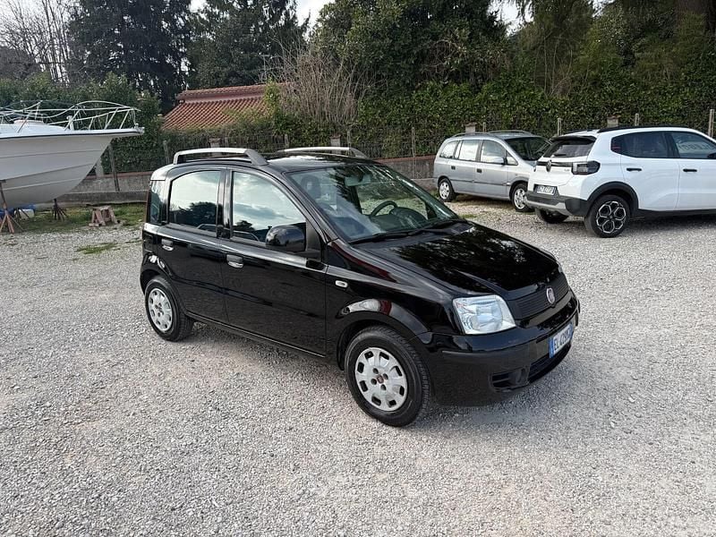Usata Fiat Panda Dynamic 69 CV (50 kW) 2011 Nero Utilitaria