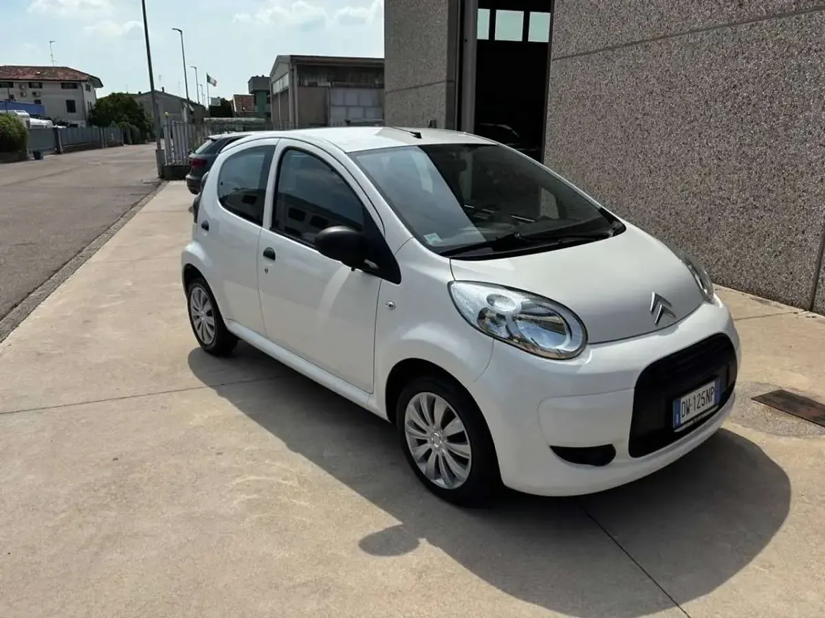 Usata Citroën C1 68 CV (50 kW) 2009 Bianco Utilitaria