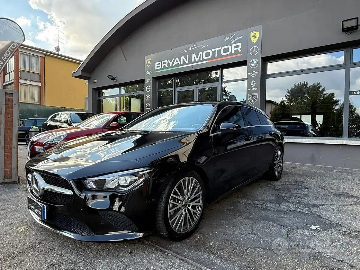 Usata Mercedes CLA220 Premium 150 CV (110 kW) 2020 Nero Coupé